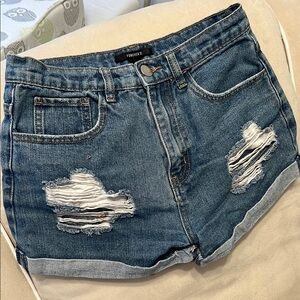 Forever 21 Women's Blue Denim Shorts